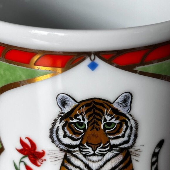 Lynn Chase 1991 “Tiger Raj" Mug Decorated With 24K Gold Vintage Coffee Cup 10 oz - Picture 12 of 15